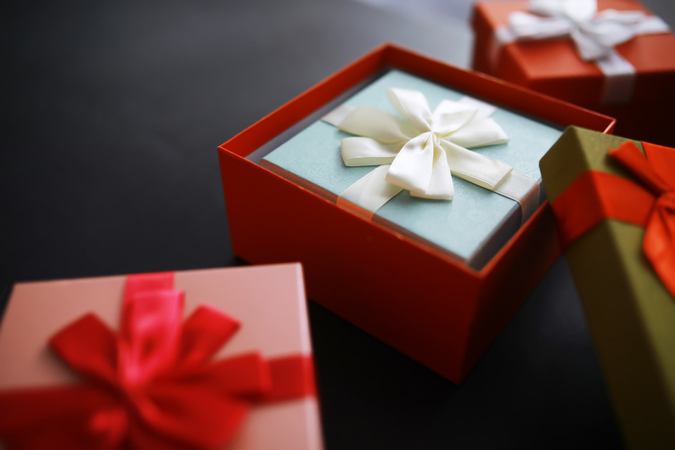 Świąteczny prezent dla Klienta – na co się zdecydować?